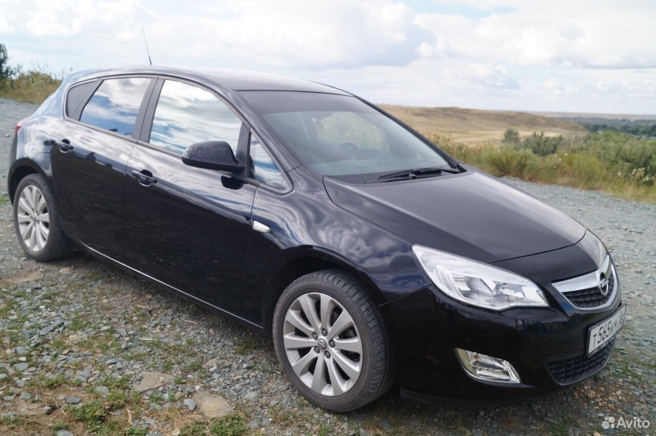 Opel Astra 1.6 МТ, 2011, хетчбэк