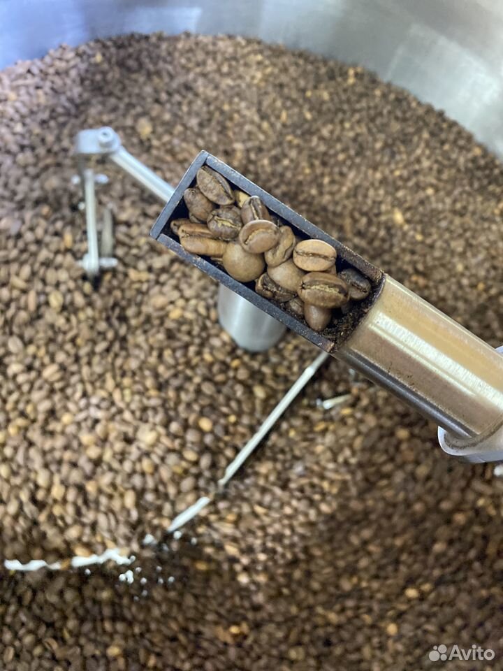 Кофе в зернах свежей обжарки Бразилия Арабика купить на Зозу.ру - фотография № 2