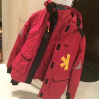 Лыжный комбинезон с курткой