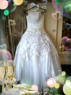 Продаю свадебное платье