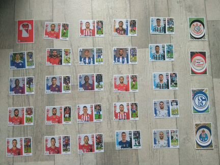 Карточки с футболистами