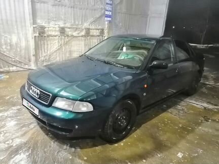 Audi A4 1.8 МТ, 1995, 310 000 км