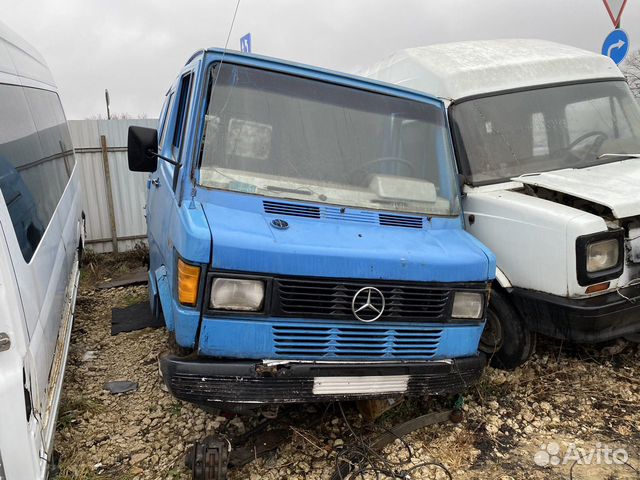В разборе Mercedes Т1