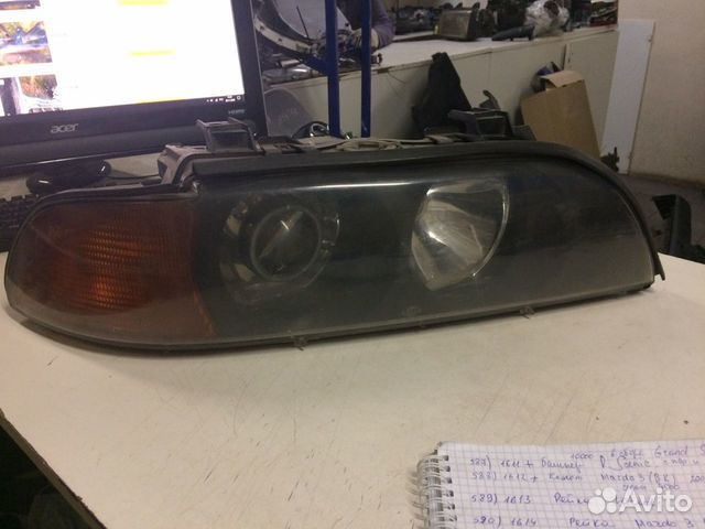 Фара правая BMW 5-серия E39 1995-2003