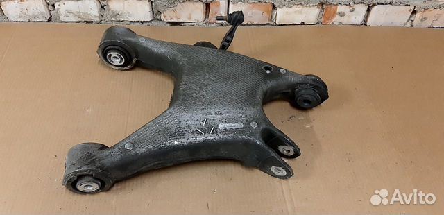 Задний правый рычаг бмв ф10 ф01 ф02 ф06 ф012 ф13