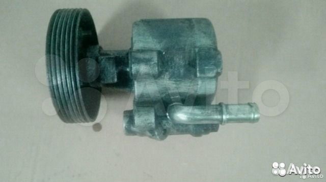 Насос гидроусилителя Mitsubishi Carisma