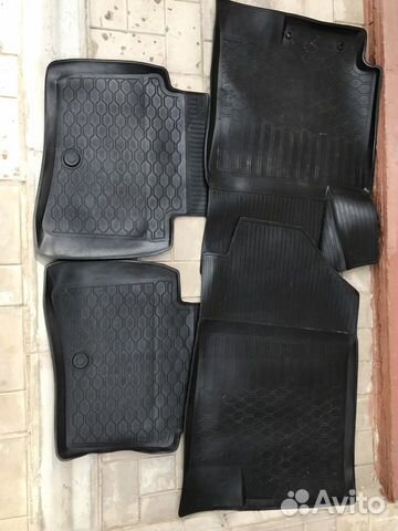 Автомобильные коврики на Хендай-солярис