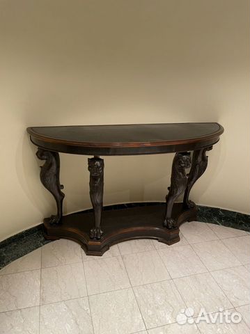 Консоль Theodore Alexander