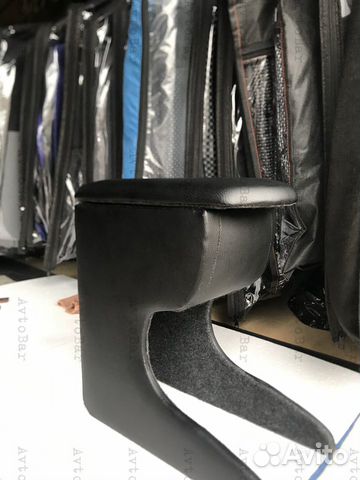 Подлокотник LADA X-rey