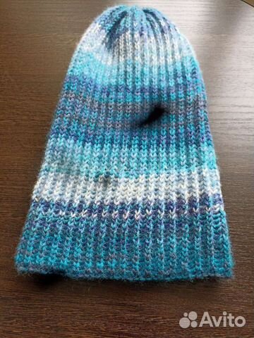 Шапка женская вязаная