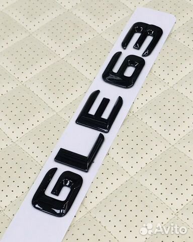 Шильдик GLE63 черный глянец на Мерседес