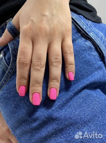 Маникюр-педикюр