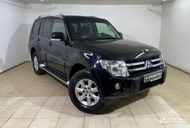 Mitsubishi Pajero `2011