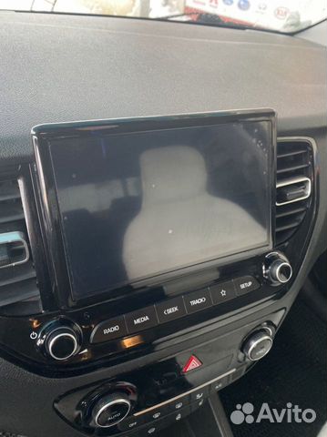 Штатная магнитола на hyundai solaris 2021