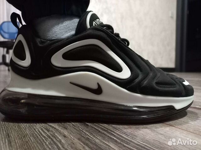 Кроссовки nike air max 720 женские