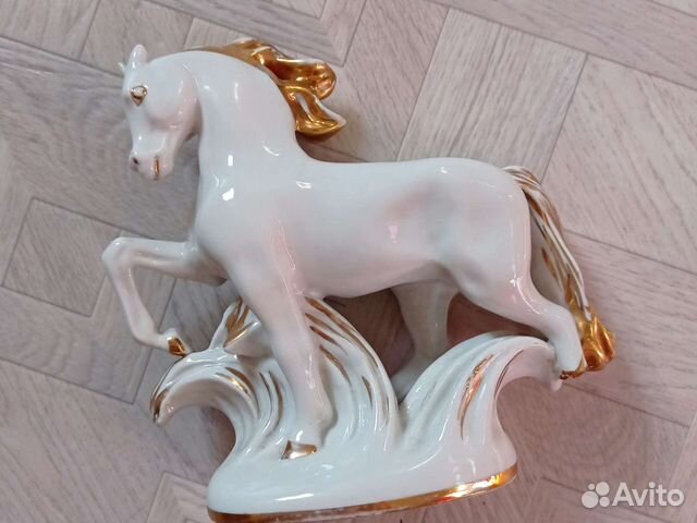 Фарфоровые статуэтки лфз