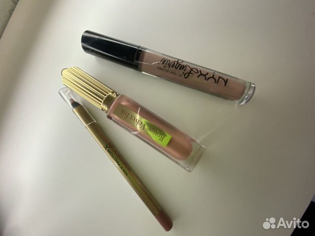 Матовые помады для губ