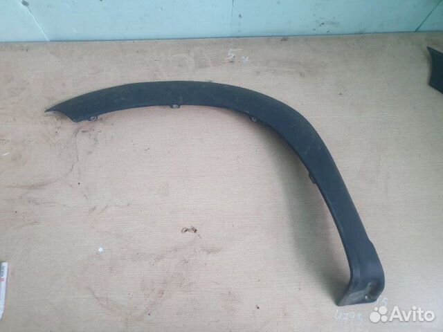Накладка на крыло передняя левая Renault Duster 1