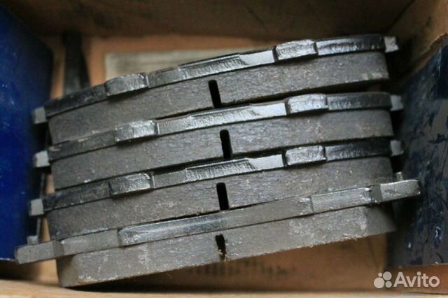 Новые Тормозные колодки bosch