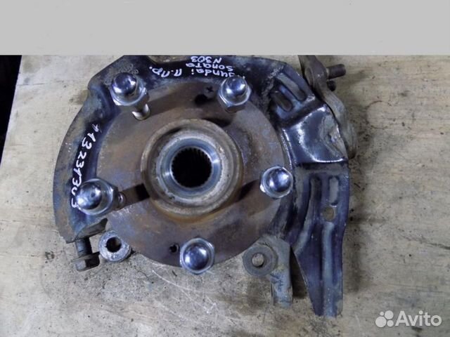 Кулак поворотный передний правый Sonata VI 2010-20