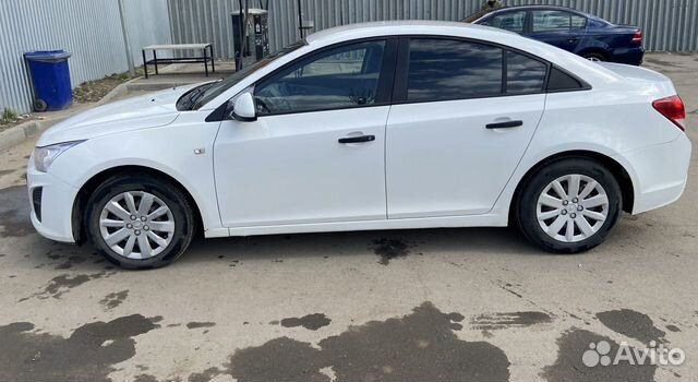 Chevrolet Cruze 1.6 AT, 2013, 137 180 км