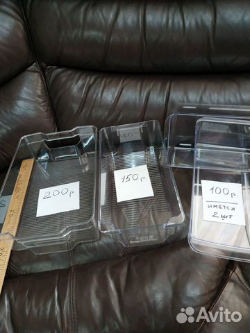 Контейнер пластиковый новый и прихватки для кухни