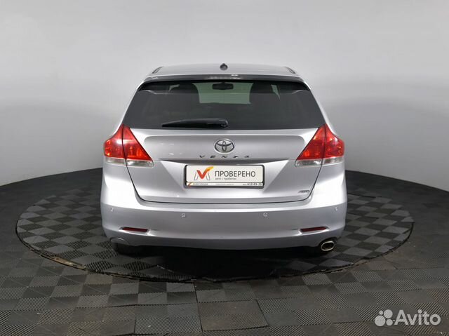 Toyota Venza 2.7 AT, 2010, 110 220 км