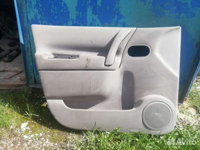 Обшивка двери рено сценик 2