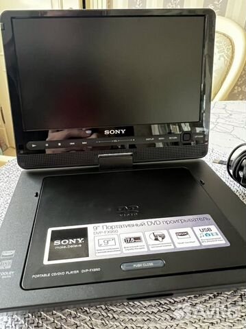 Портативный DVD плеер Sony DVP-FX950