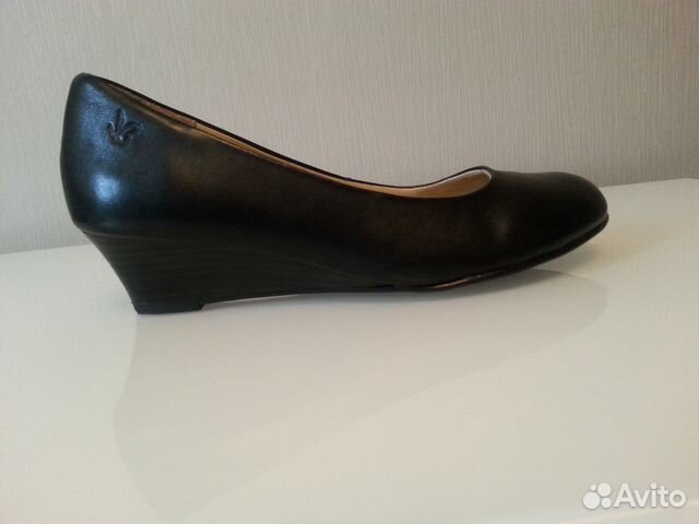 Женские туфли из натуральной кожи Женские туфли из натуральной кожи