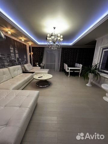 

3-к. квартира, 103 м², 1 кровать