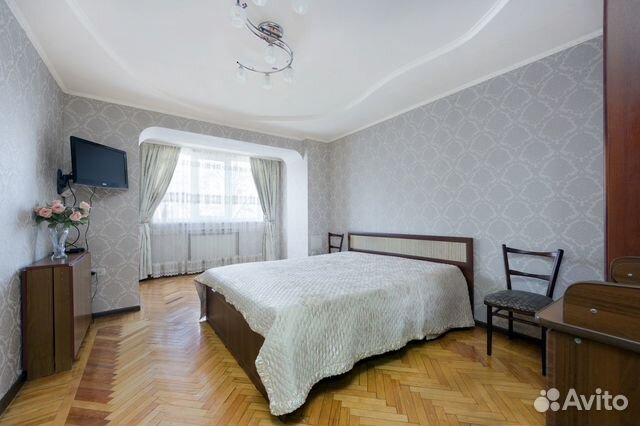

1-к. квартира, 35 м², 4/5 эт.