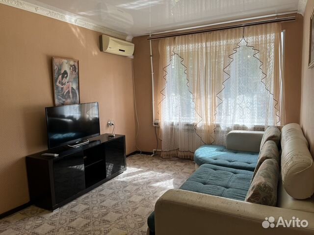 

2-к. квартира, 40 м², 2 кровати