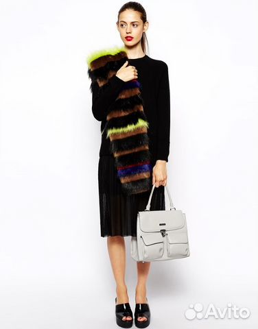 Шарф из искусственного меха цветной ASOS