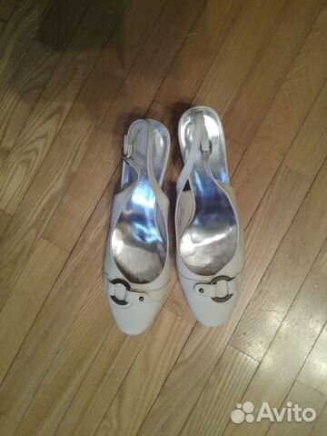 Босоножки 38 р. натуральная кожа Босоножки 38 р. натуральная кожа