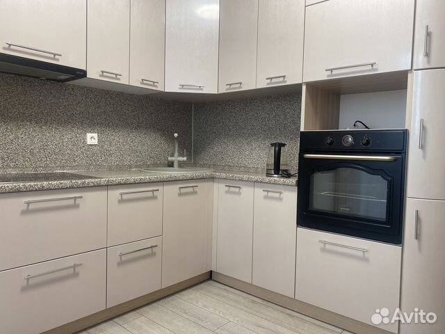

2-к. квартира, 56 м², 10/21 эт.