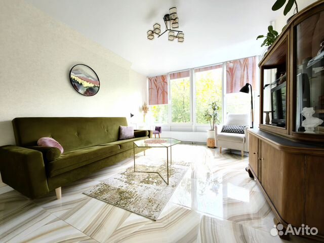 

1-к. квартира, 37 м², 4/9 эт.