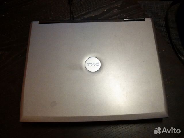 Ноутбук dell Latitude D520