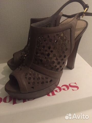 Босоножки Prada 37 Босоножки Prada 37