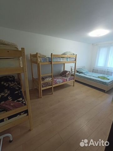 

1-к. квартира, 54 м², 3 кровати