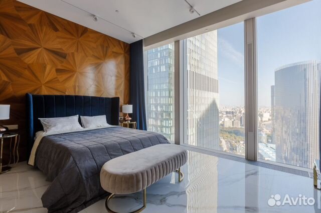

Квартира-студия, 52 м², 1 кровать