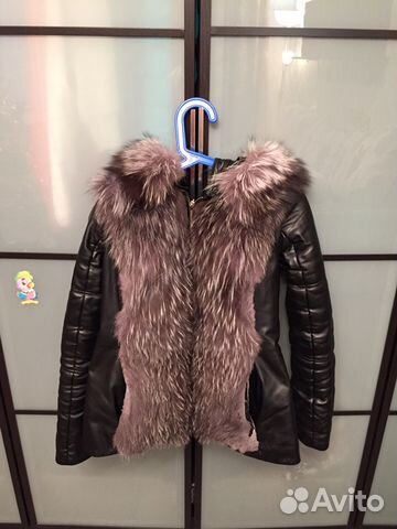 Зимняя куртка-жилетка с натуральным мехом Зимняя куртка-жилетка с натуральным мехом