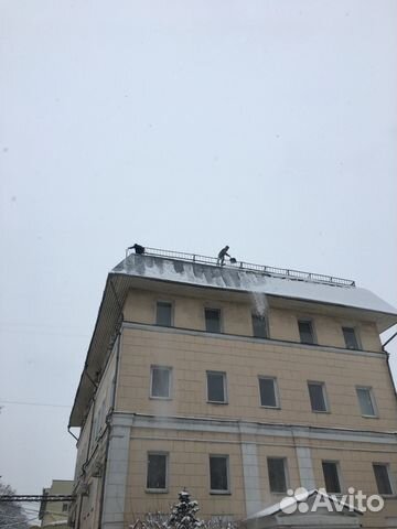Чистка крыш от снега, кровли Чистка крыш от снега, кровли