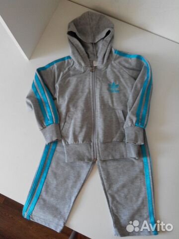 Костюм спортивный adidas на 2-2,5 года Костюм спортивный adidas на 2-2,5 года