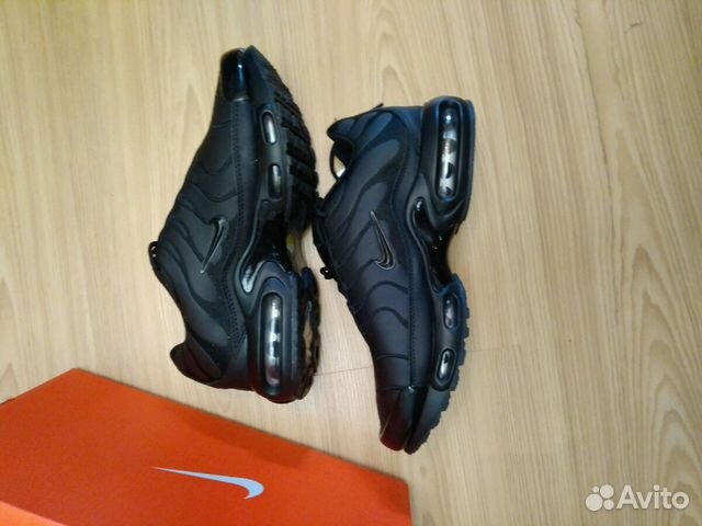 Новые кроссовки Nike Air Max TN plus Новые кроссовки Nike Air Max TN plus