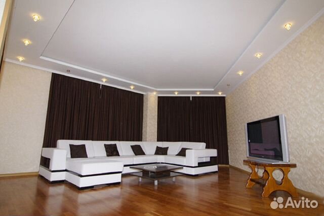 3-к квартира, 90 м², 8/10 эт.