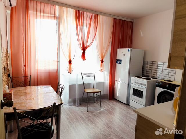 

1-к. квартира, 37 м², 3 кровати