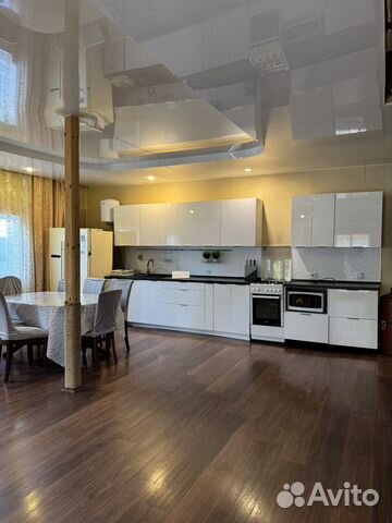 

3-к. коттедж, 120 м²