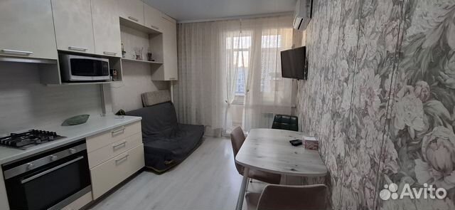 

1-к. квартира, 42 м², 3 кровати