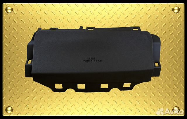 Крышка подушки безопасности колена Highlander II